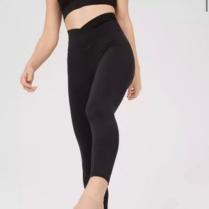Aerie Offline High waisted Crossover Leggings